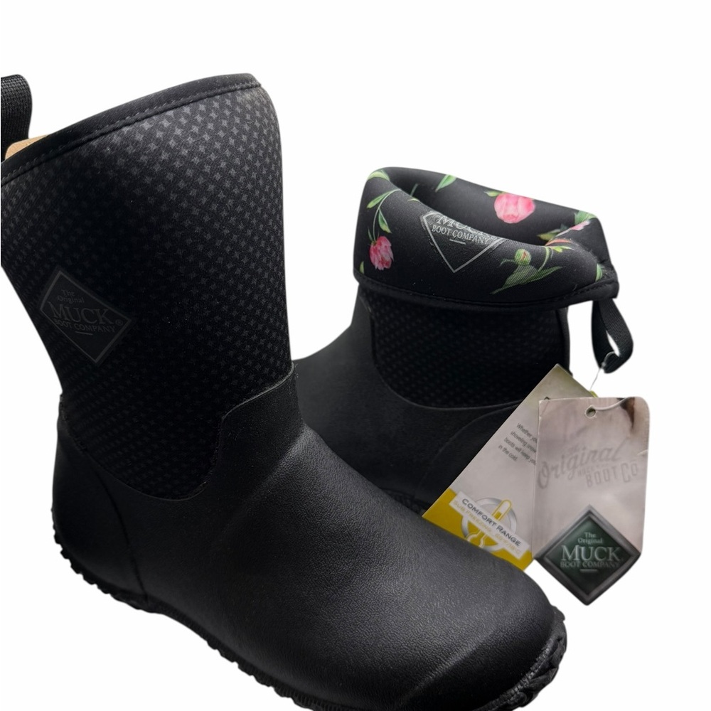 Muck Boots Women’s Muckster II Black Rose Boots Size 5 Rain Garden Boots
